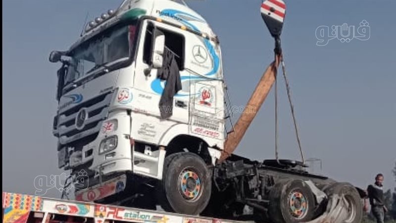إصابة سائق في حادث