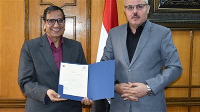 تعيين الدكتور عبد الرحيم أحمد علي مديرًا لمركز تنمية الموارد البشرية بجامعة القناة