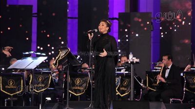 أصالة تبدأ حفلها بـ