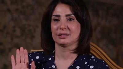 أمل رزق: عصب في دماغي ضرب من الزعل واتعميت ٦ شهور | فيديو