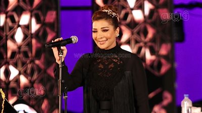 أصالة تلتقط 