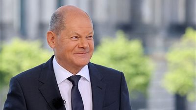 المستشار الألماني يوافق على استقالة وزيرة الدفاع 