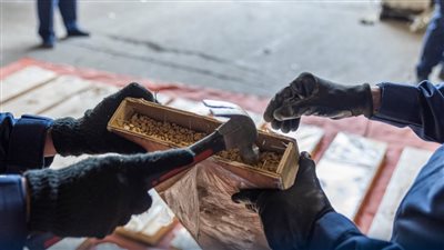 إحباط محاولة تهريب 3،2 مليون حبة كبتاجون بميناء جدة الإسلامي 