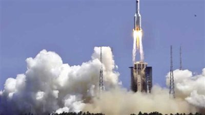 بسبب الصاروخ الصيني التائه.. مطارات إسبانية تغلق أجواءها