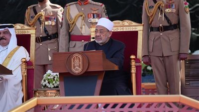 شيخ الأزهر يدعو إلى إحلال علاقة إنسانية هادئة بين البشر 