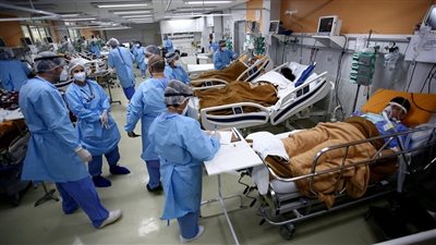 3 فيروسات فتاكة تضرب أمريكا.. وخبراء صحة: ضغوط بالمستشفيات مع ارتفاع الحالات