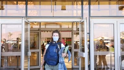 مصر للطيران تسير 250 رحلة جوية لنقل المشاركين بمؤتمر المناخ