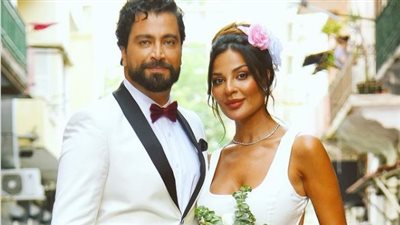 نادين نسيب نجيم تشوق الجمهور لآخر حلقات صالون زهرة 2