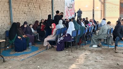 قافلة طبية لتوقيع الكشف الطبي بالمجان علي أهالي الوراق أوسيم.. صور