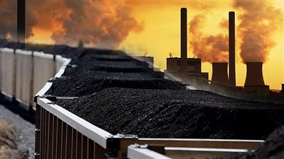نشطاء: الاعتماد الكبير للمغرب على الوقود الأحفوري كمصدر للكهرباء يهدد الأجيال القادمة
