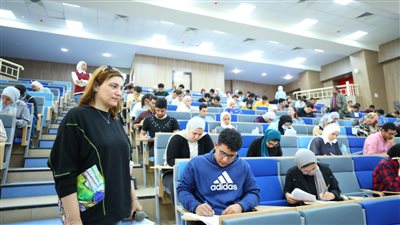 انطلاق اختبارات منتصف الفصل الدراسي الأول بطب المنصورة الجديدة