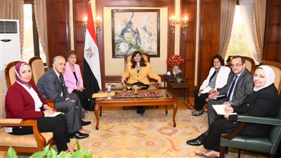 سها جندي: الدولة المصرية تفتح أبوابها أمام علمائنا وخبرائنا بالخارج 