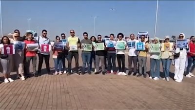 مسيرة لوقف استخدام البلاستيك للحد من التلوث في شرم الشيخ | فيديو 