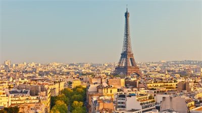 فرنسا تتوقع نقصًا في الكهرباء خلال الشتاء