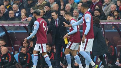 الرئيس التنفيذي لـ أستون فيلا: المحمدي يساعد النادي في مشروعه.. تريزيجيه ساهم في بقائنا.. نحاول فتح الطريق أمام المصريين للاحتراف.. محمد صلاح ظاهرة نتمنى تكرارها
