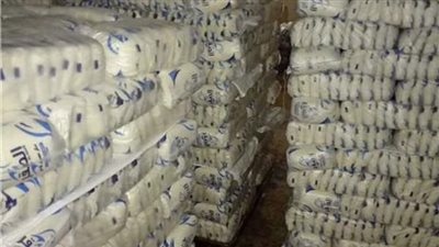 ضبط 77 طن أرز وفول وبسلة في حملة تموينية بالجيزة