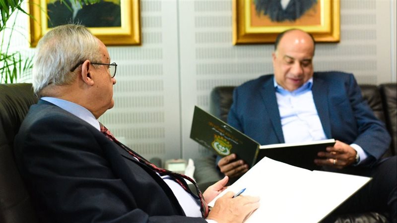مدير مكتبه الإسكندرية
