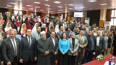 حوار مفتوح لتنسيقية شباب الأحزاب مع طلاب جامعة الأزهر حول قضايا التغير المناخي