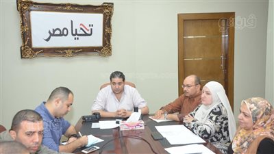 نائب محافظ بني سويف يبحث إجراءات تسريع وتيرة العمل بملف تقنين الأراضي