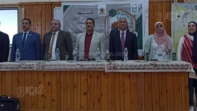 طلاب جامعة المنيا يتطوعون للمشاركة في مبادرة حياة كريمة