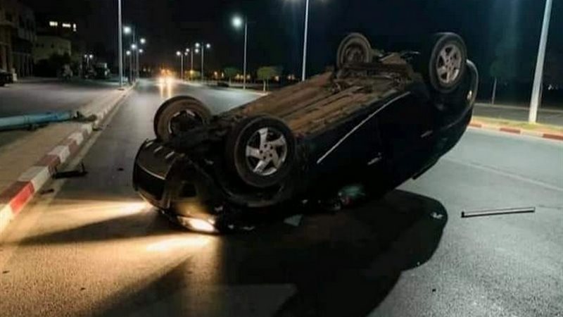 انقلاب سيارة - صورة