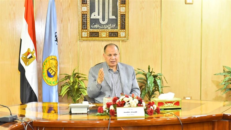 محافظ أسيوط 