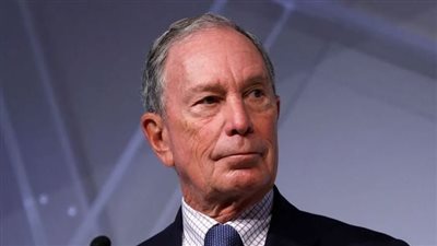 عمل بموقف سيارات في بداياته ووصلت ثروته لـ70 مليار دولار.. معلومات لا تعرفها عن مايكل بلومبرج