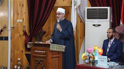 أمين البحوث الإسلامية: اللغة العربية وسيلة المسلم لفهم مقاصد النص القرآني 