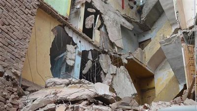 انهيار منزل مكون من 4 طوابق في إمبابة