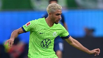 عمر مرموش على دكة بدلاء فولفسبورج لمواجهة فرايبورج في الدوري الألماني