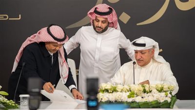 روتانا تستحوذ على أرشيف محمد عبده برعاية تركي آل الشيخ 