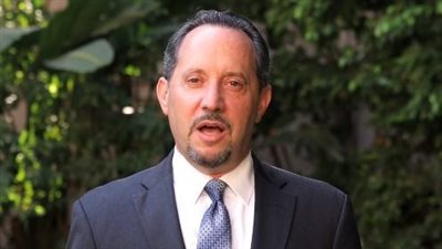 يطلقها الأزهر وتدعمها السفارة الأمريكية.. تدشين أول مسابقة للتهجي في مصر | فيديو 