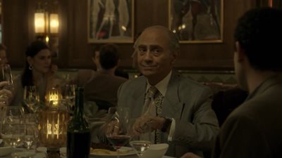 ظهور الممثل المصري خالد عبدالله والفلسطيني سليم ضو في الموسم الخامس لـ the crown | صور