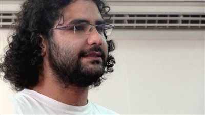 على خلفية تصريحات شقيقة علاء عبد الفتاح.. عقوبة الاستقواء بالخارج