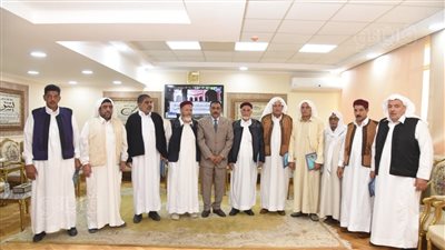 محافظ مطروح يكرم لجنة المساعي الحميدة القائمين على صلح عائلتين ببراني