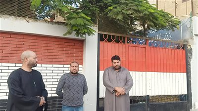 أولياء أمور مدرسة الإسدال: تحديد الزي تم بالاتفاق بين مجلس الأمناء والإدارة وبرضا الطالبات.. المدرسة حاصلة على شهادة الجائزة الدولية 2019.. ندعم الرئيس والجيش والشرطة.. والملابس لا تعبر عن التطرف 