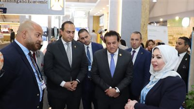 وزير الصحة يتفقد المنطقة الخضراء بمدينة شرم الشيخ ضمن فعاليات مؤتمر المناخ (cop27)