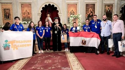بابا الإسكندرية يكرم البعثة المصرية الحاصلة على المركز الثاني عالميا بالولايات المتحدة الأمريكية