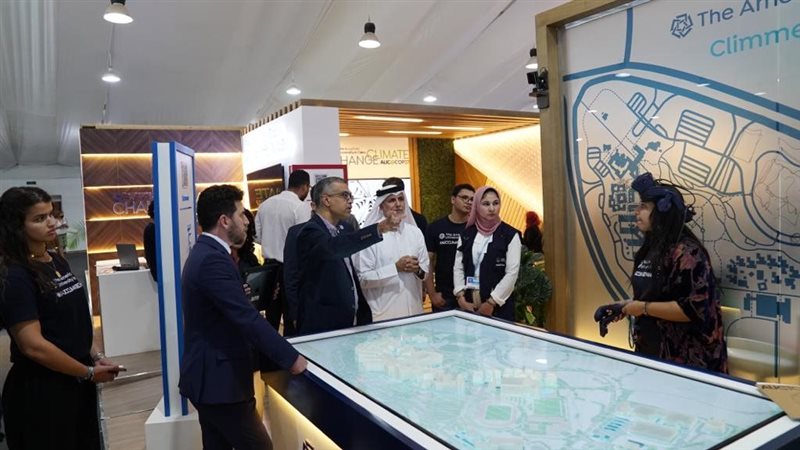 افتتاح جناح الجامعة