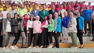 طلاب من أجل مصر يناقشون 