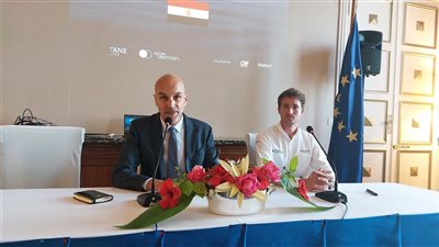 مؤتمر صحفي لطاقم سفينة plastic odyssy بالقنصلية الفرنسية في الإسكندرية 