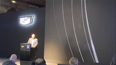 جنرال موتورز تبدأ مؤتمر الكشف عن السيارات الكهربائية بدقيقة حداد على رؤوف غبور