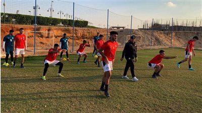 منتخب الشباب يخوض مرانه الأول بالدفاع الجوي 