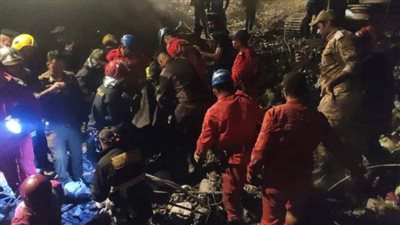 انتشال 3 جثث من تحت ركام المبنى المنهار في بغداد