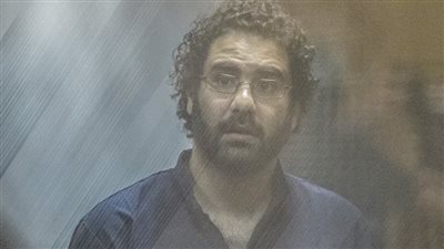 تحرك برلماني يطالب بكشف أسباب عدم الإفراج عن علاء عبد الفتاح 