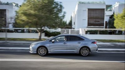 تراجع في أسعار سيارات تويوتا كورولا 