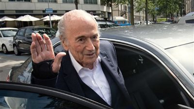 بلاتر: كل دول العالم كانت سعيدة بوجودي في رئاسة فيفا