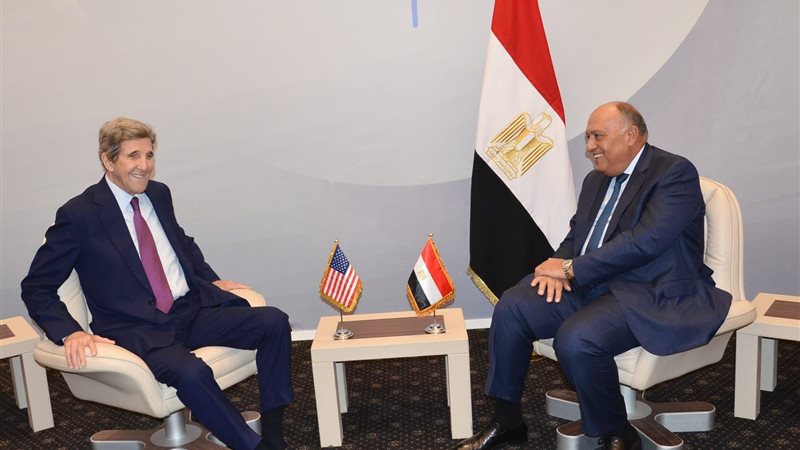 وزير الخارجية وجون