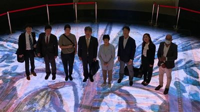 على هامش حضوره قمة المناخ.. محافظ طوكيو تزور المتحف القومي للحضارة