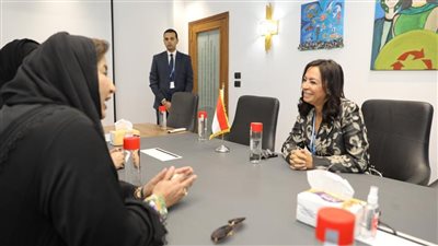 لقاء مايا مرسي بالأمينة العامة للاتحاد النسائي العام بالإمارات |صور
